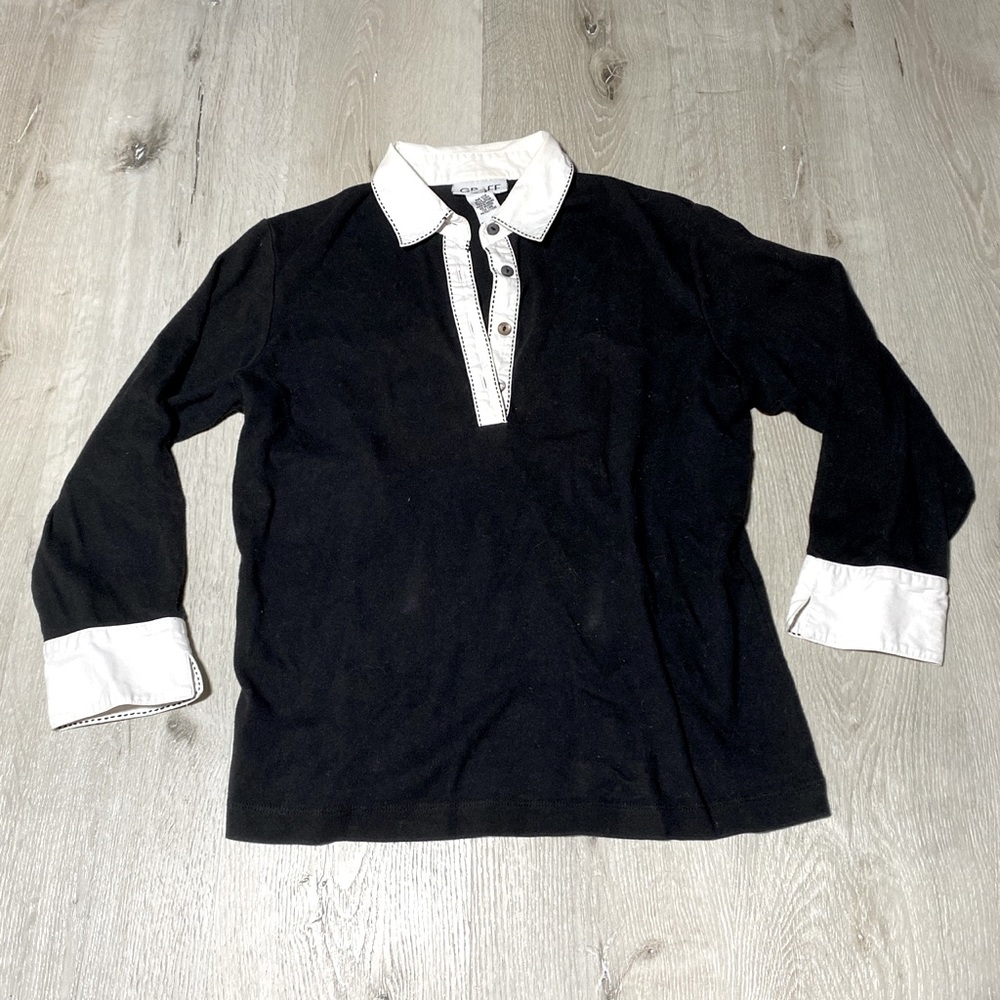 Y2K white and black top